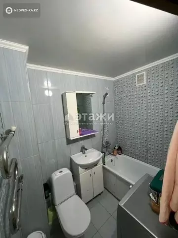 3-комнатная квартира, этаж 2 из 5, 60 м²