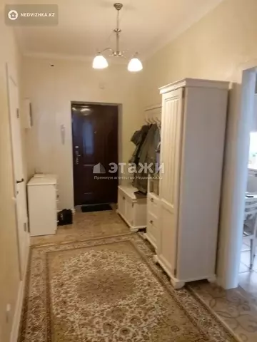 2-комнатная квартира, этаж 6 из 18, 72 м²