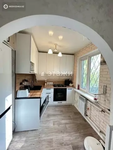3-комнатная квартира, этаж 2 из 5, 65 м²