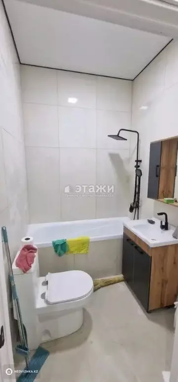 1-комнатная квартира, этаж 12 из 13, 32 м²