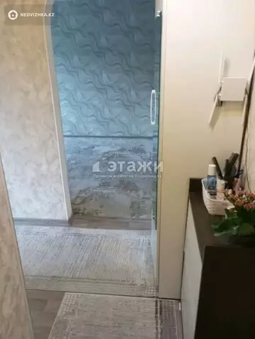 2-комнатная квартира, этаж 4 из 5, 45 м²