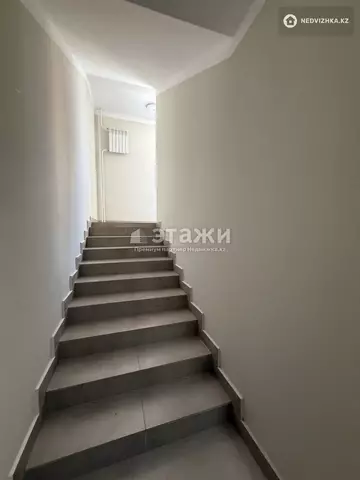 1-комнатная квартира, этаж 3 из 9, 52 м²
