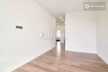 3-комнатная квартира, этаж 15 из 17, 81 м²