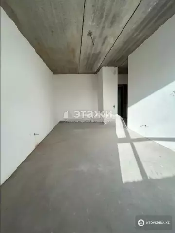 1-комнатная квартира, этаж 5 из 9, 42 м²