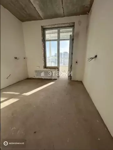 1-комнатная квартира, этаж 5 из 9, 42 м²
