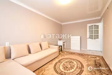 2-комнатная квартира, этаж 3 из 5, 46 м²