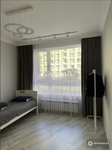 3-комнатная квартира, этаж 2 из 9, 92 м²