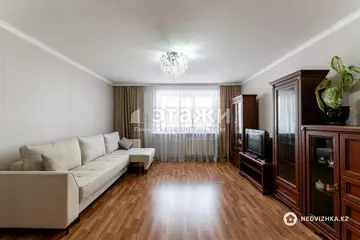 2-комнатная квартира, этаж 4 из 9, 73 м²