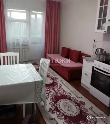 2-комнатная квартира, этаж 2 из 14, 60 м²