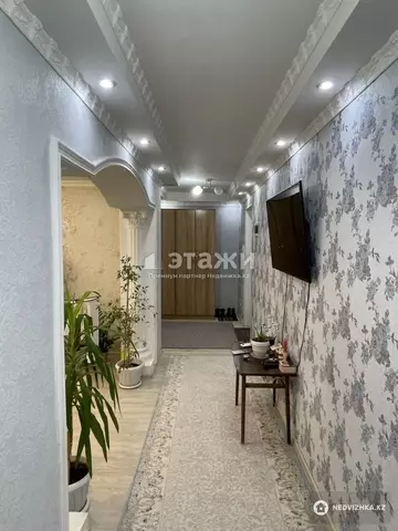 2-комнатная квартира, этаж 7 из 10, 62 м²