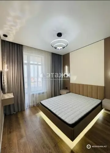 2-комнатная квартира, этаж 8 из 16, 42 м²