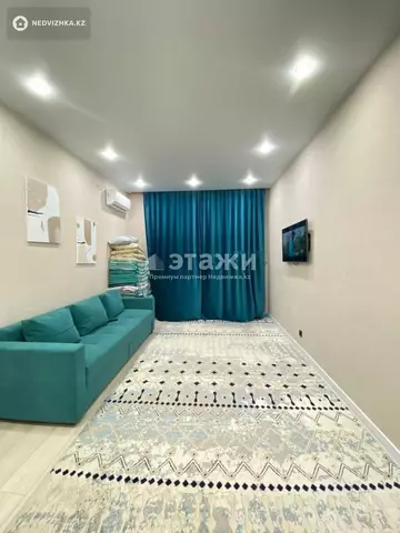 1-комнатная квартира, этаж 7 из 12, 40 м²
