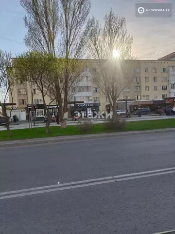 1-комнатная квартира, этаж 3 из 5, 18 м²