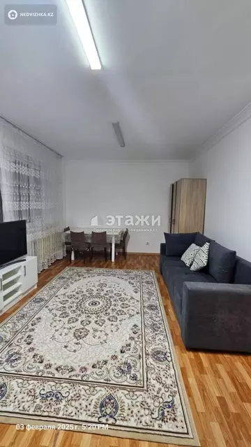1-комнатная квартира, этаж 9 из 9, 32 м²