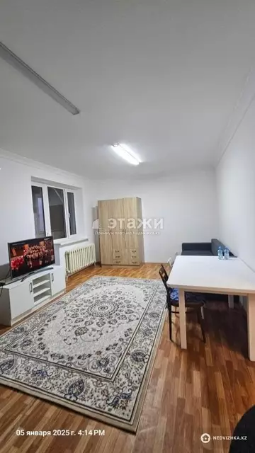 1-комнатная квартира, этаж 9 из 9, 32 м²