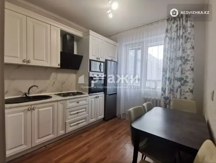 57.7 м², 2-комнатная квартира, этаж 7 из 14, 58 м², изображение - 1