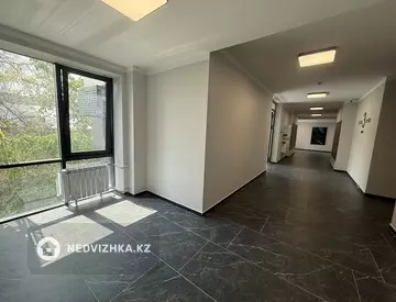 3-комнатная квартира, этаж 3 из 4, 50 м²