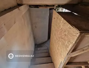 5-комнатный дом, 4 соток, 360 м²