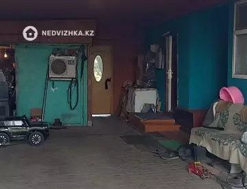 5-комнатный дом, 10 соток, 72 м²