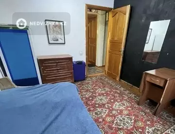 3-комнатная квартира, этаж 2 из 5, 63 м²