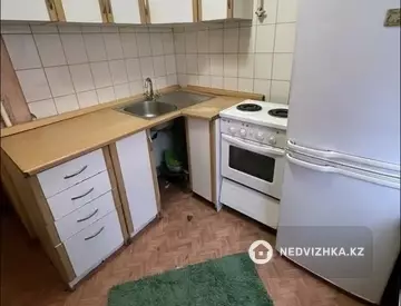 3-комнатная квартира, этаж 2 из 5, 63 м²