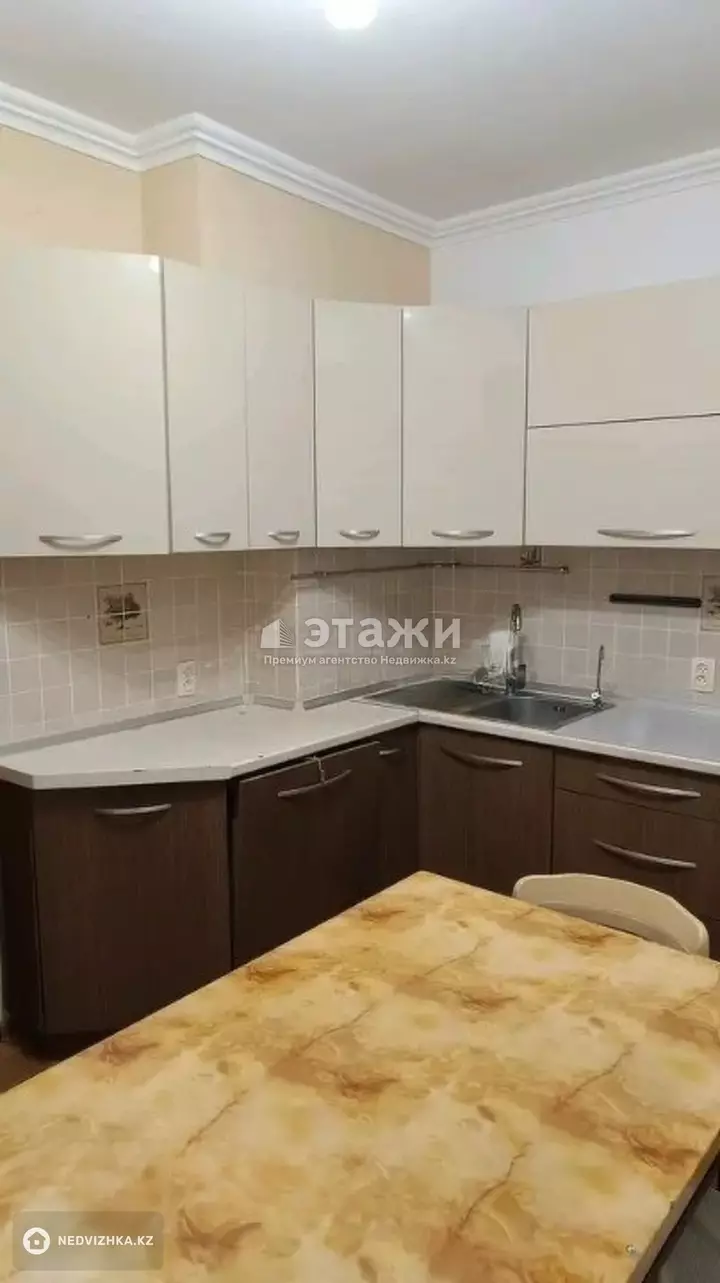 82 м², 3-комнатная квартира, этаж 3 из 4, 82 м², изображение - 1