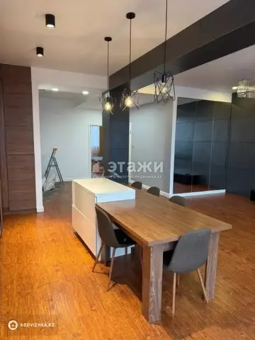 80.5 м², 2-комнатная квартира, этаж 4 из 10, 80 м², изображение - 5