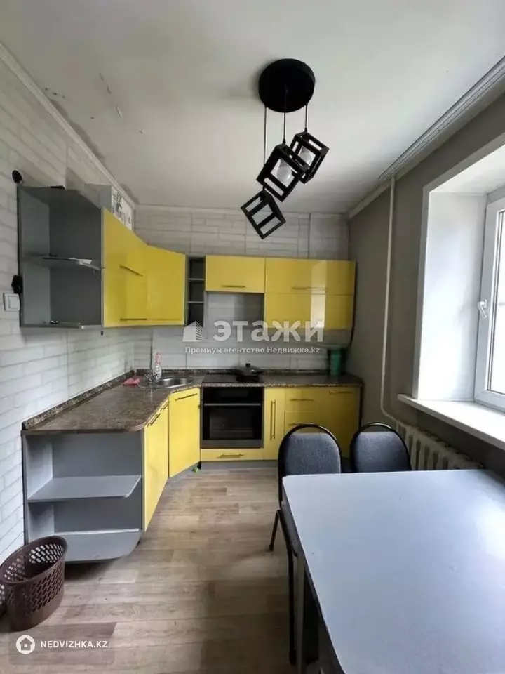 50 м², 2-комнатная квартира, этаж 3 из 5, 50 м², изображение - 1