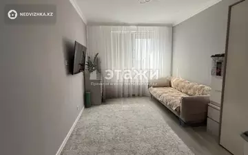 1-комнатная квартира, этаж 3 из 12, 39 м²