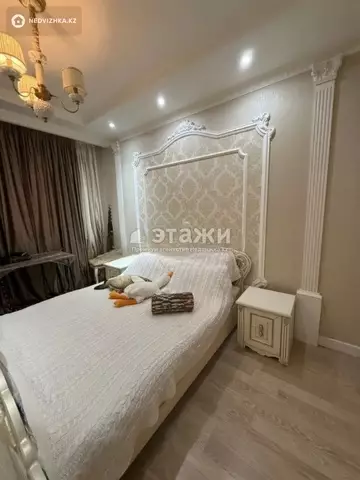 2-комнатная квартира, этаж 3 из 18, 55 м²