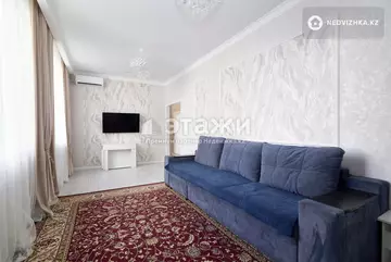 3-комнатная квартира, этаж 2 из 12, 84 м²