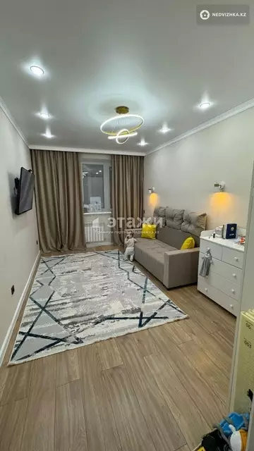 1-комнатная квартира, этаж 9 из 9, 40 м²