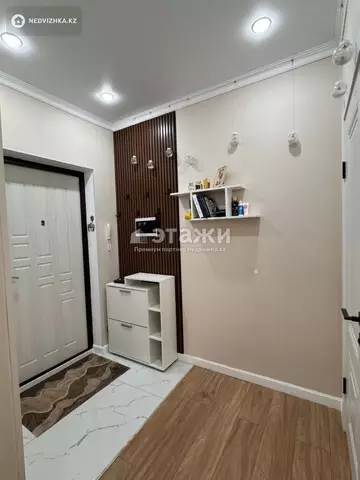 1-комнатная квартира, этаж 9 из 9, 40 м²
