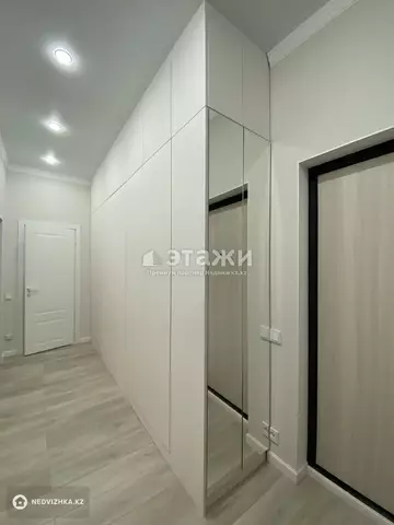 2-комнатная квартира, этаж 2 из 10, 62 м²