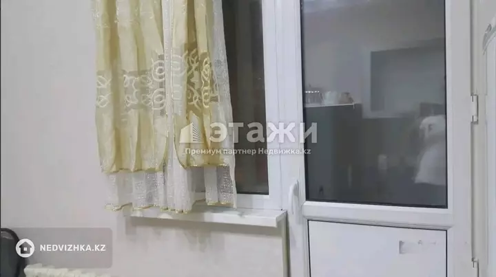 42 м², 1-комнатная квартира, этаж 3 из 12, 42 м², изображение - 1