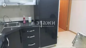 1-комнатная квартира, этаж 3 из 12, 42 м²