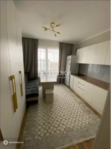 1-комнатная квартира, этаж 9 из 19, 35 м²