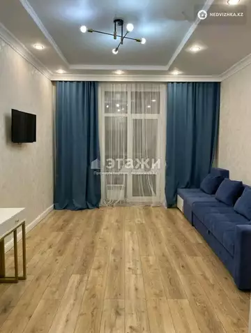 3-комнатная квартира, этаж 8 из 12, 77 м²