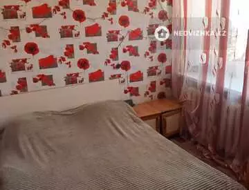 3-комнатная квартира, этаж 4 из 4, 43 м²