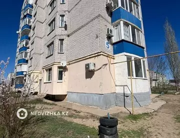 3-комнатная квартира, этаж 1 из 9, 79 м²