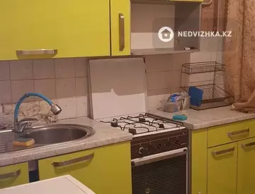 3-комнатная квартира, этаж 1 из 2, 43 м², на длительный срок