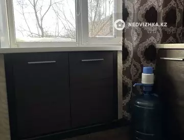 2-комнатная квартира, этаж 4 из 5, 46 м²
