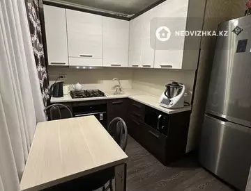 2-комнатная квартира, этаж 4 из 5, 46 м²