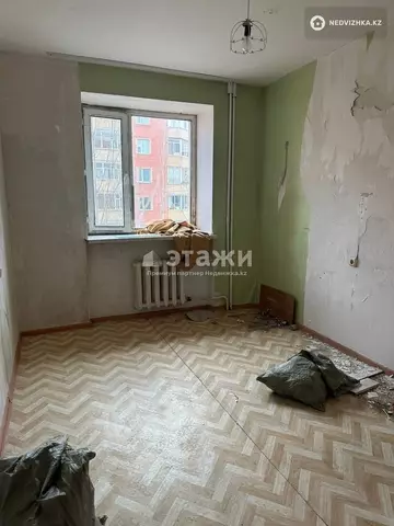 1-комнатная квартира, этаж 2 из 5, 48 м²