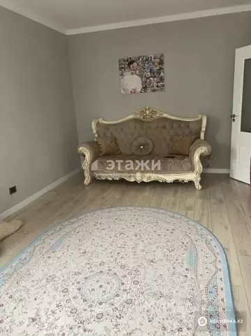 2-комнатная квартира, этаж 8 из 16, 64 м²