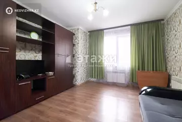 1-комнатная квартира, этаж 4 из 17, 40 м²
