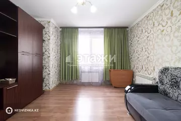 1-комнатная квартира, этаж 4 из 17, 40 м²