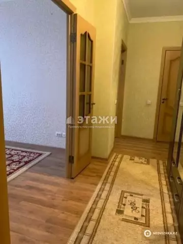 1-комнатная квартира, этаж 4 из 12, 42 м²