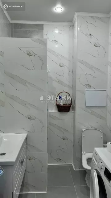 1-комнатная квартира, этаж 8 из 9, 40 м²