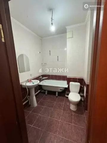 1-комнатная квартира, этаж 9 из 10, 42 м²